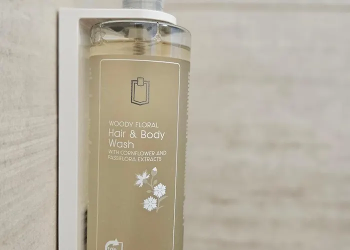 Old Town - Private Parking *